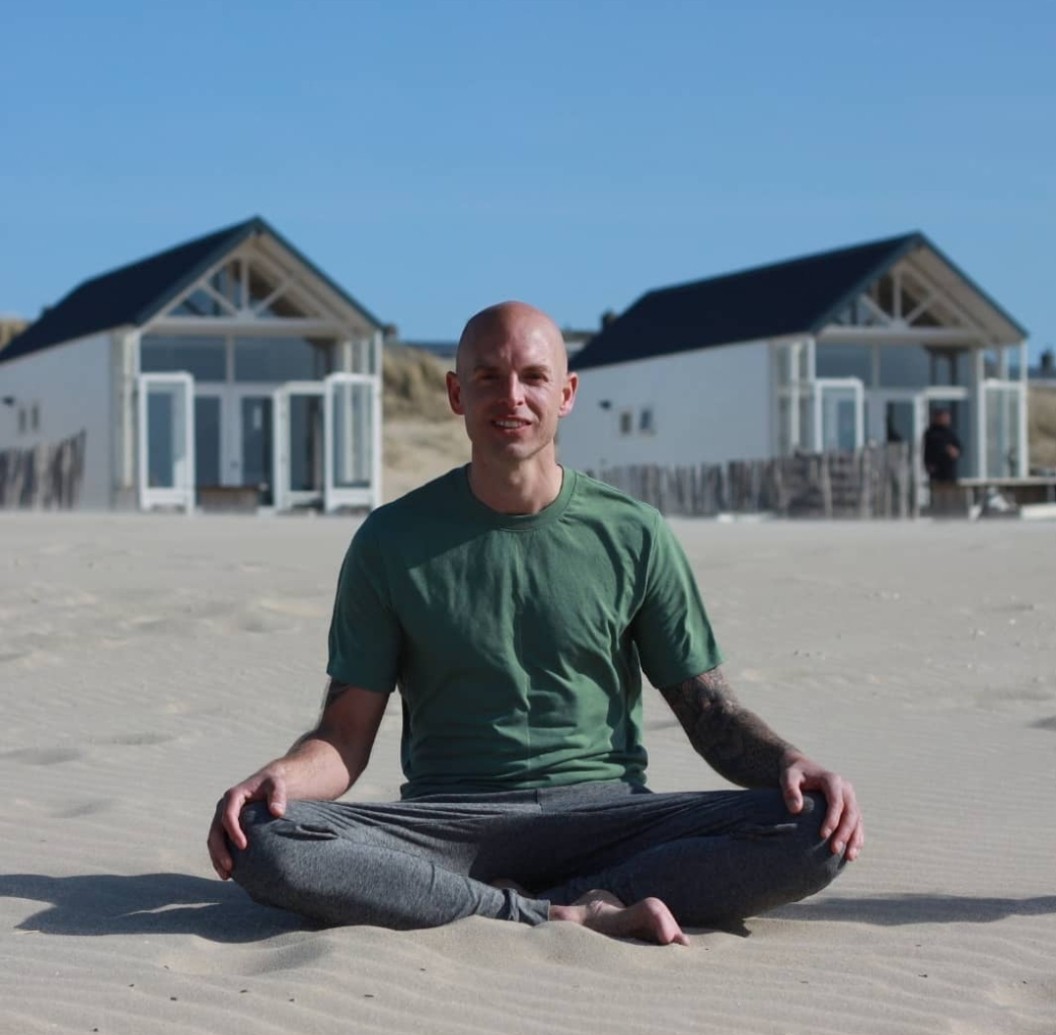 MS Café Katwijk en Yoga met Jan